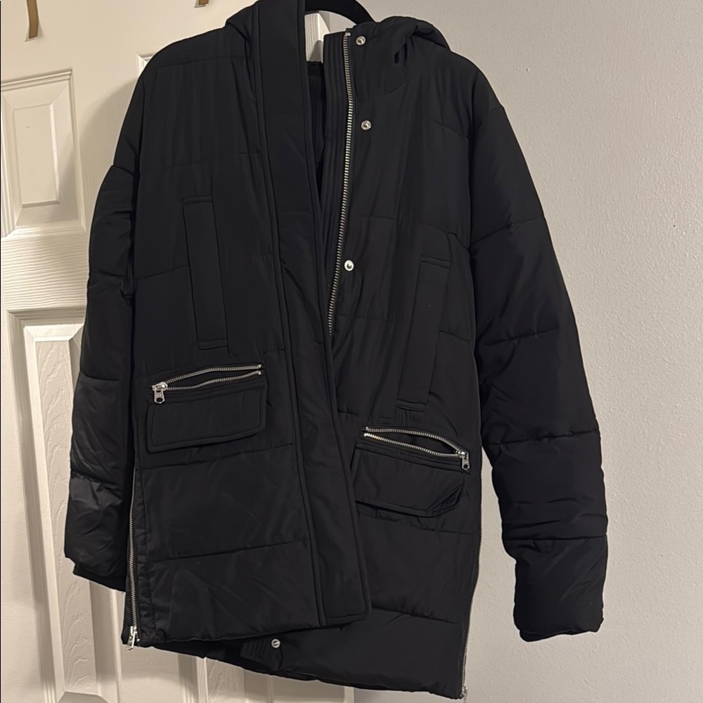 Abercrombie & Fitch Black Puffer Jacket with Hood